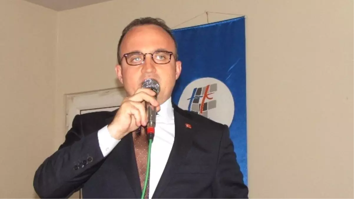 Bülent Turan Yenicede 600 Kişiye Tapu Dağıttı