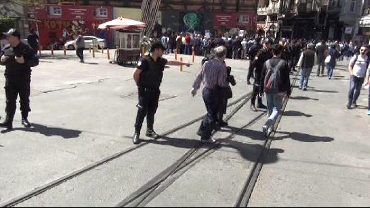 Cumartesi Anneleri" İçin Yoğun Güvenlik Önlemi