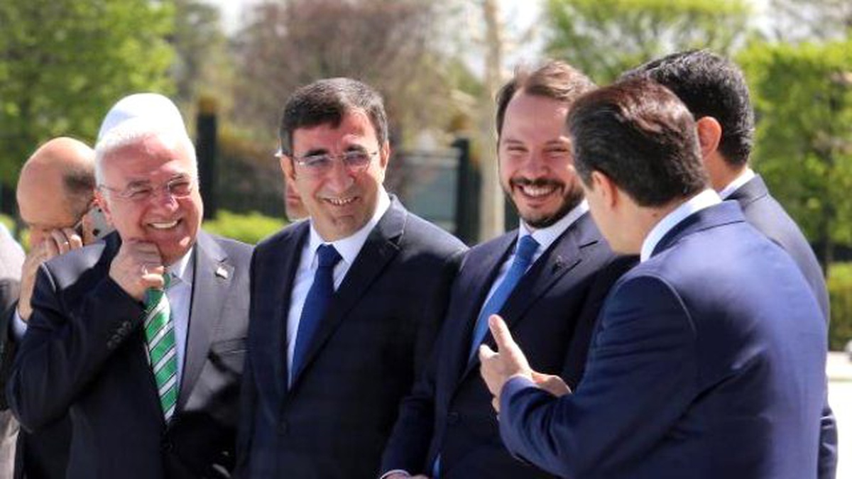 Cumhurbaşkanı Erdoğan, İran Cumhurbaşkanı Ruhani\'yi Resmi Törenle Karşıladı
