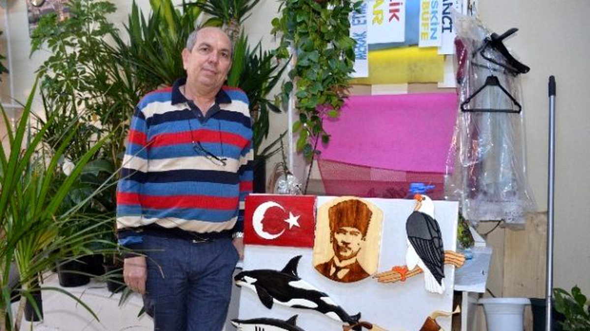 İlkokul Öğretmenine Kızdı Ahşap Sanatçısı Oldu