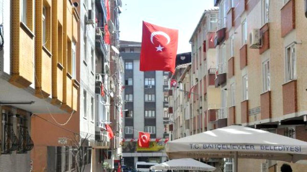 İstanbul\'a Şehit Ateşi Düştü