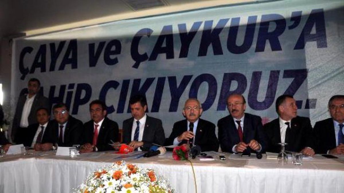 Kılıçdaroğlu Çayeli\'de Çay Toplantısına Katıldı
