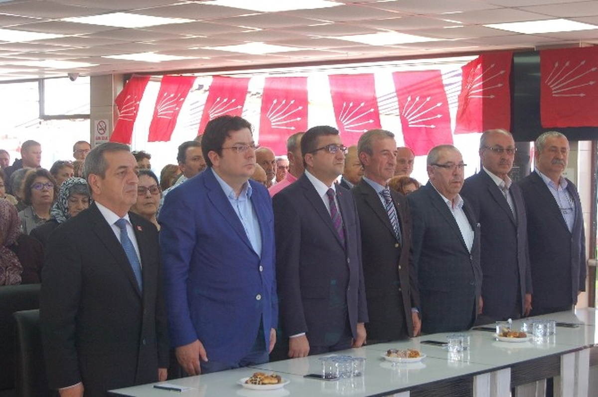 Lapseki\'de CHP İlçe Danışma Toplantısı