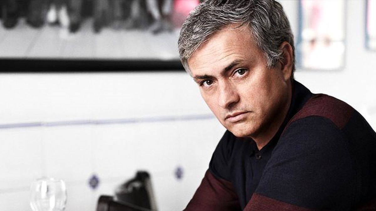Manchester United, 15 Yaşındaki Nishan Burkart'ı Transfer Etti