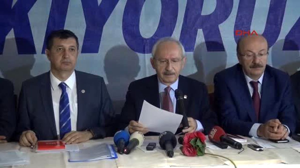Rize CHP Genel Başkanı Kılıçdaroğlu, Rize?nin Çayeli İlçesinde Stk Temsilcileri ve Çay...