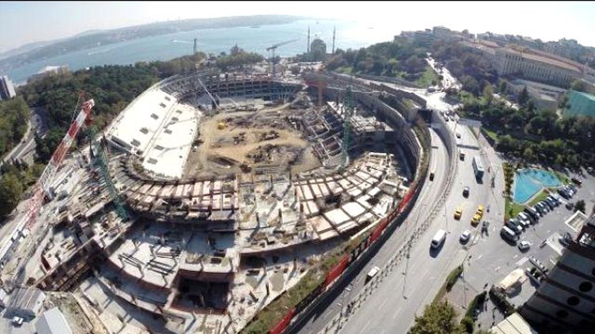 Şantiyeydi Stadyum Oldu