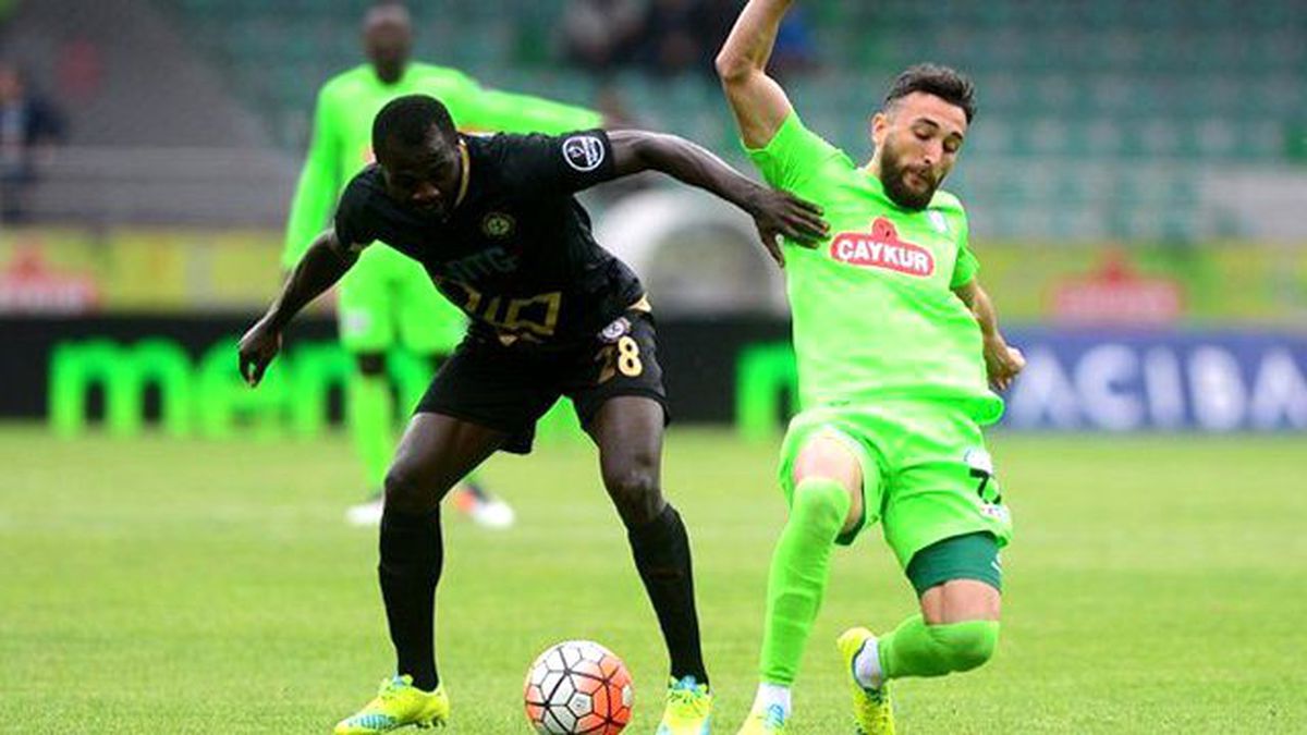 Çaykur Rizespor, Sahasında Osmanlıspor'a 1-0 Mağlup Oldu