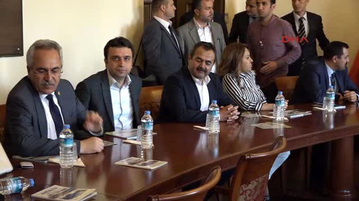 Valiliği Ziyaret Etti