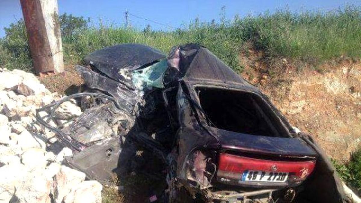 Yarışan Arkadaşların Kazasında 2 Ortak Öldü, 3 Yaralı