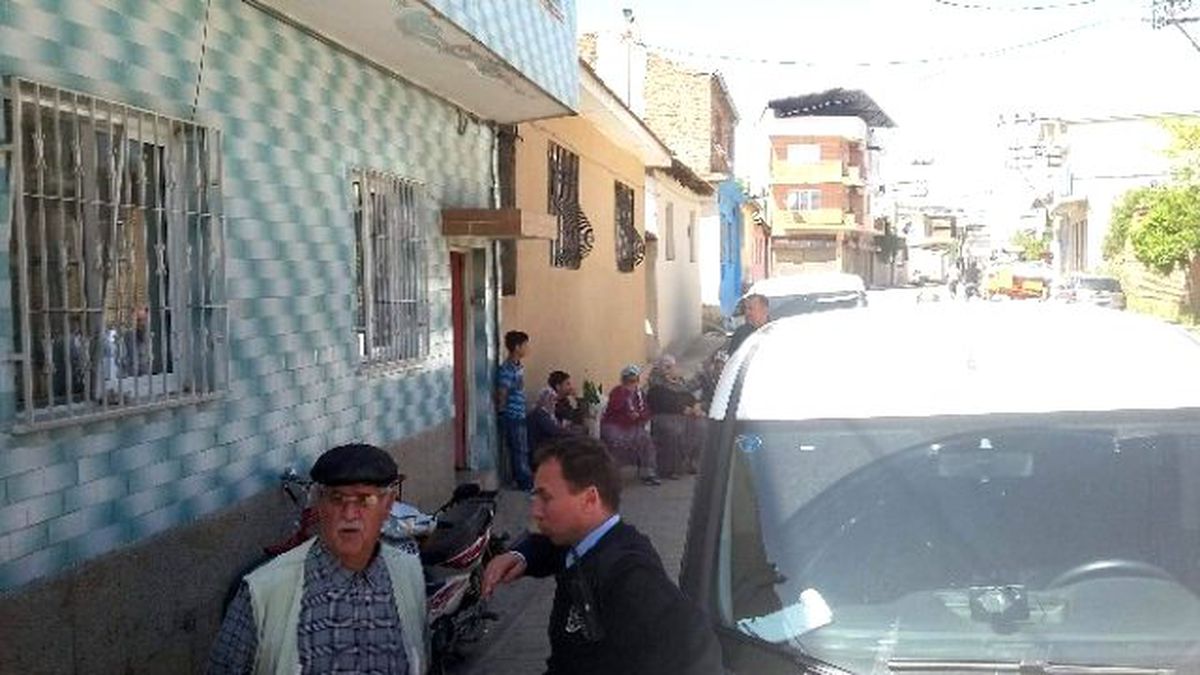 Yaşlı Adam İntihar Etti