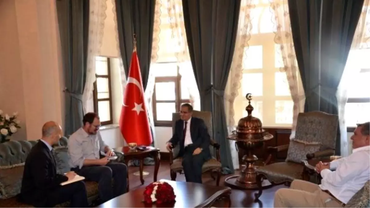 Yeni Bir Göç Dalgasına Karşı 10 Bin Kişilik Çift Katlı Konteyner Kent Hazır Bekletiliyor