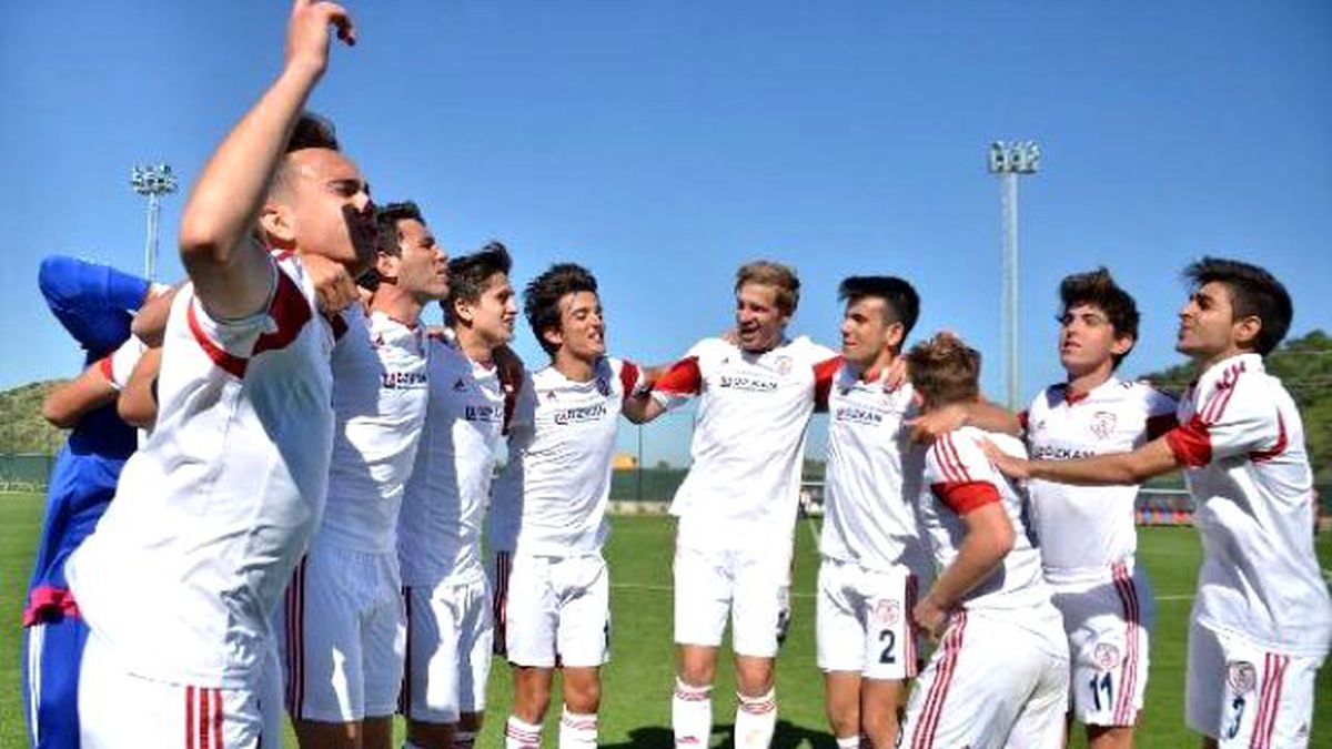 Altınordu U21\'de Şampiyon