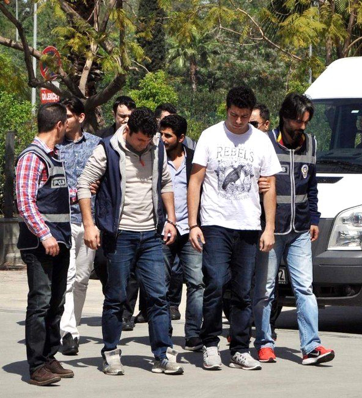 Antalya Merkezli Fetö/pdy Operasyonunda 14 Tutuklama