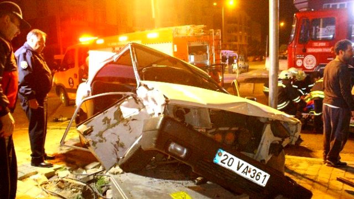 Aydem\'in Duyarsızlığı Nedeniyle \'Kelle Koltukta\' Kurtarma Çalışması
