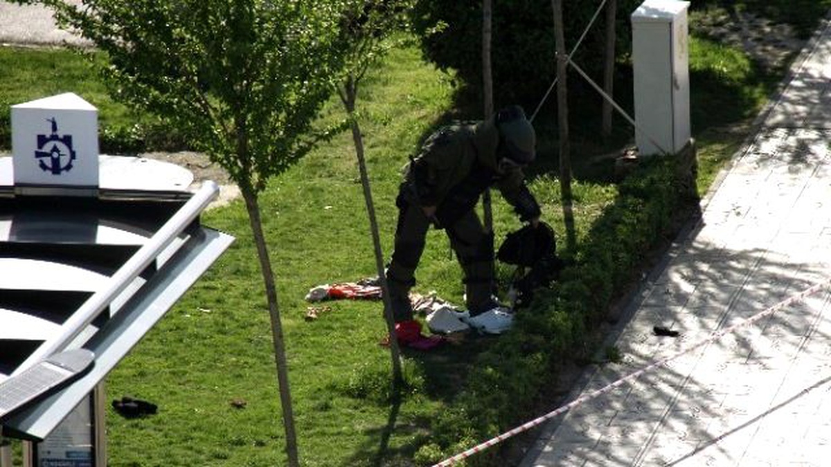 Fünye ile Patlatılan Şüpheli Paketten Kadın Giysileri Çıktı