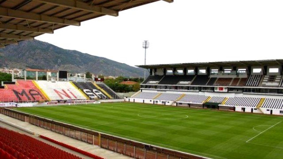 Akhisar\'dan Beşiktaş\'a Taraftar Torpili