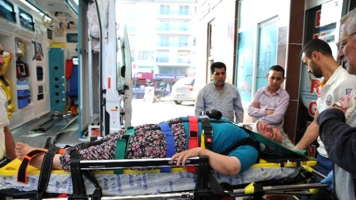 Alanya\'da Trafik Kazası: 8 Yaralı