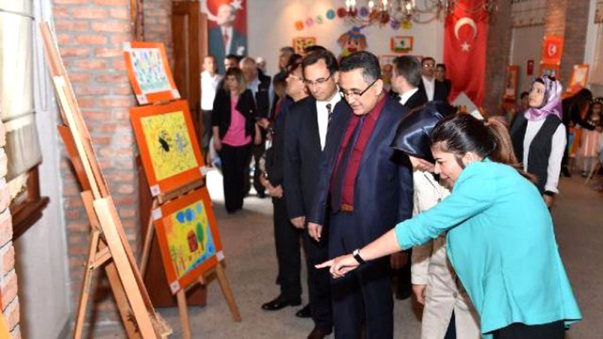 Altındağ\'da 23 Nisan Kutlamaları Başladı