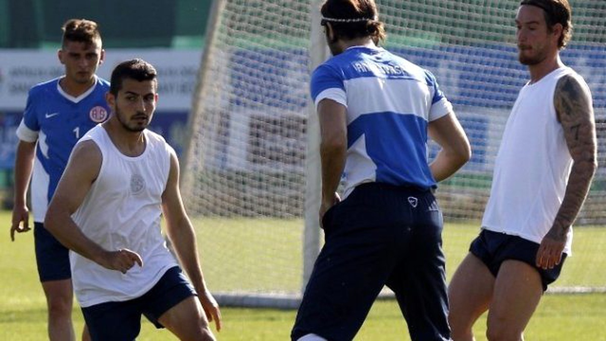 Antalyaspor - Osmanlıspor Hazırlıklarına 5 Eksikle Başladı