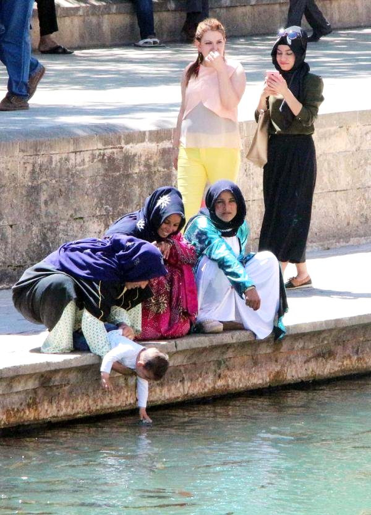 Balıklıgöl Temizlendi, Çıkan Malzemeler Şaşırttı