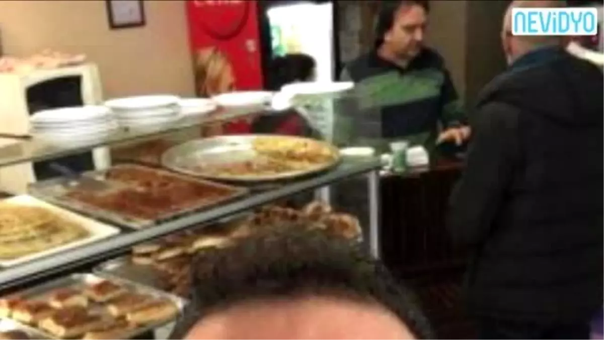 Banu Alkan\'dan Kasiyerlik Yapan Murat Taşdemir İçin İlk Yorum