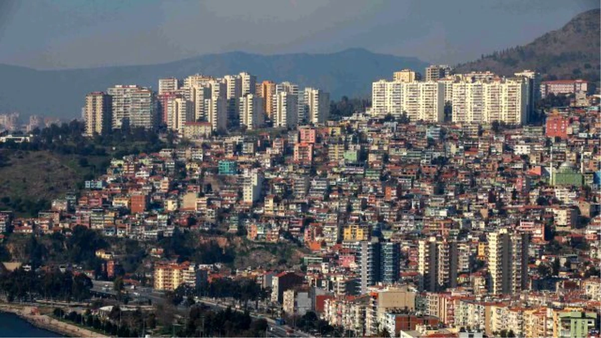 Bayraklı kendiliğinden dönüşecek!