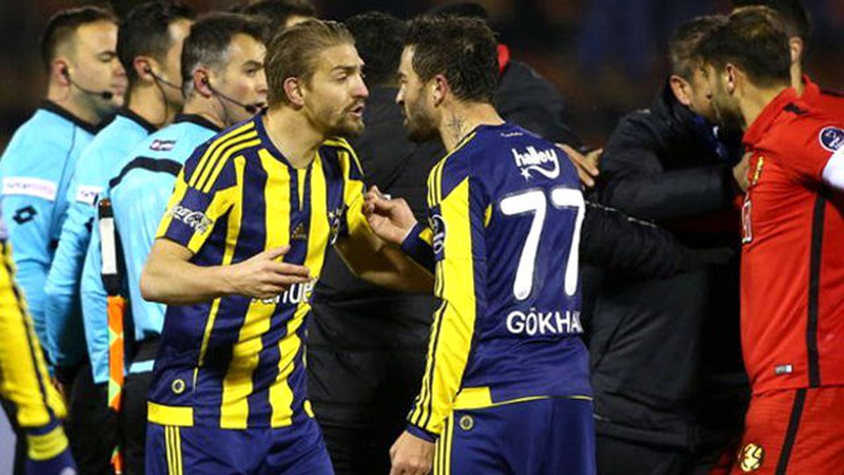 Caner Erkin, Mehmet Topal ve Gökhan Gönül'ün Durumu, 2006 Sezonunu Hatırlatıyor