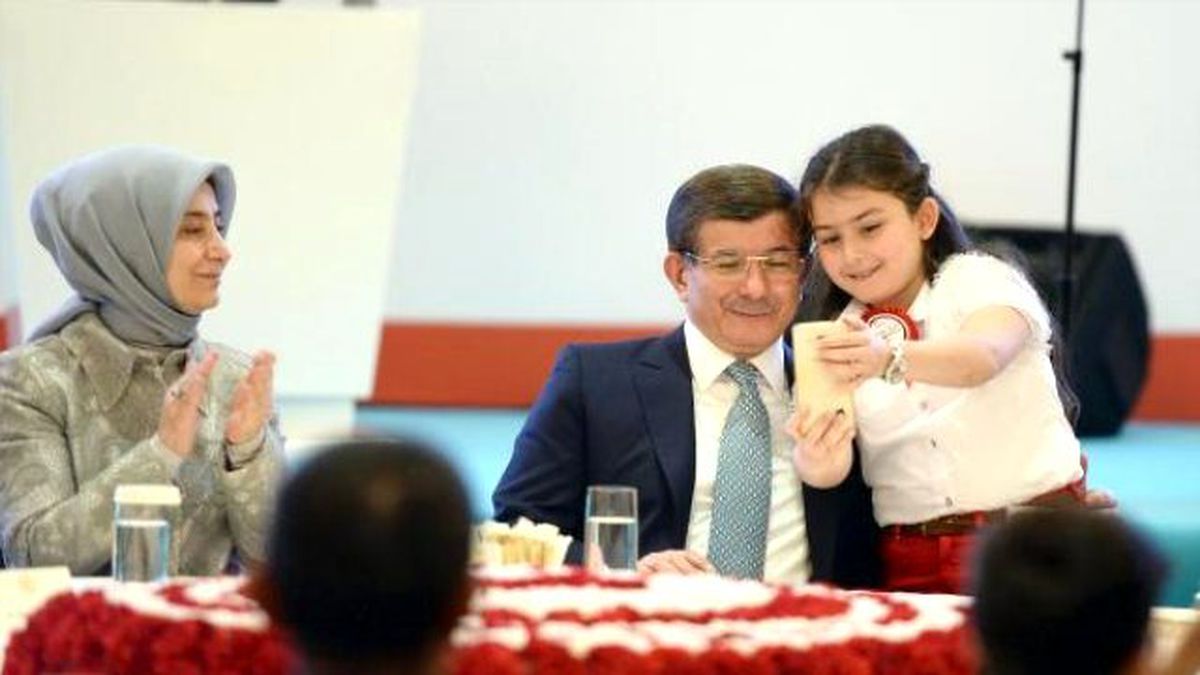 Davutoğlu: Terör Odaklarının Mazbatalı Temsilcileri Çark Etmeye Başladı