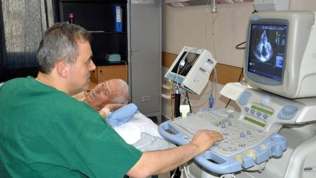 Erü\'de Kansız Kapak Değişimi ve 24 Saatte Taburcu