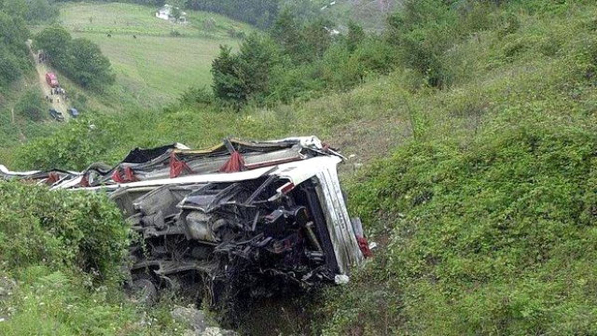 Hindistan\'da Korkunç Kaza: 27 Ölü