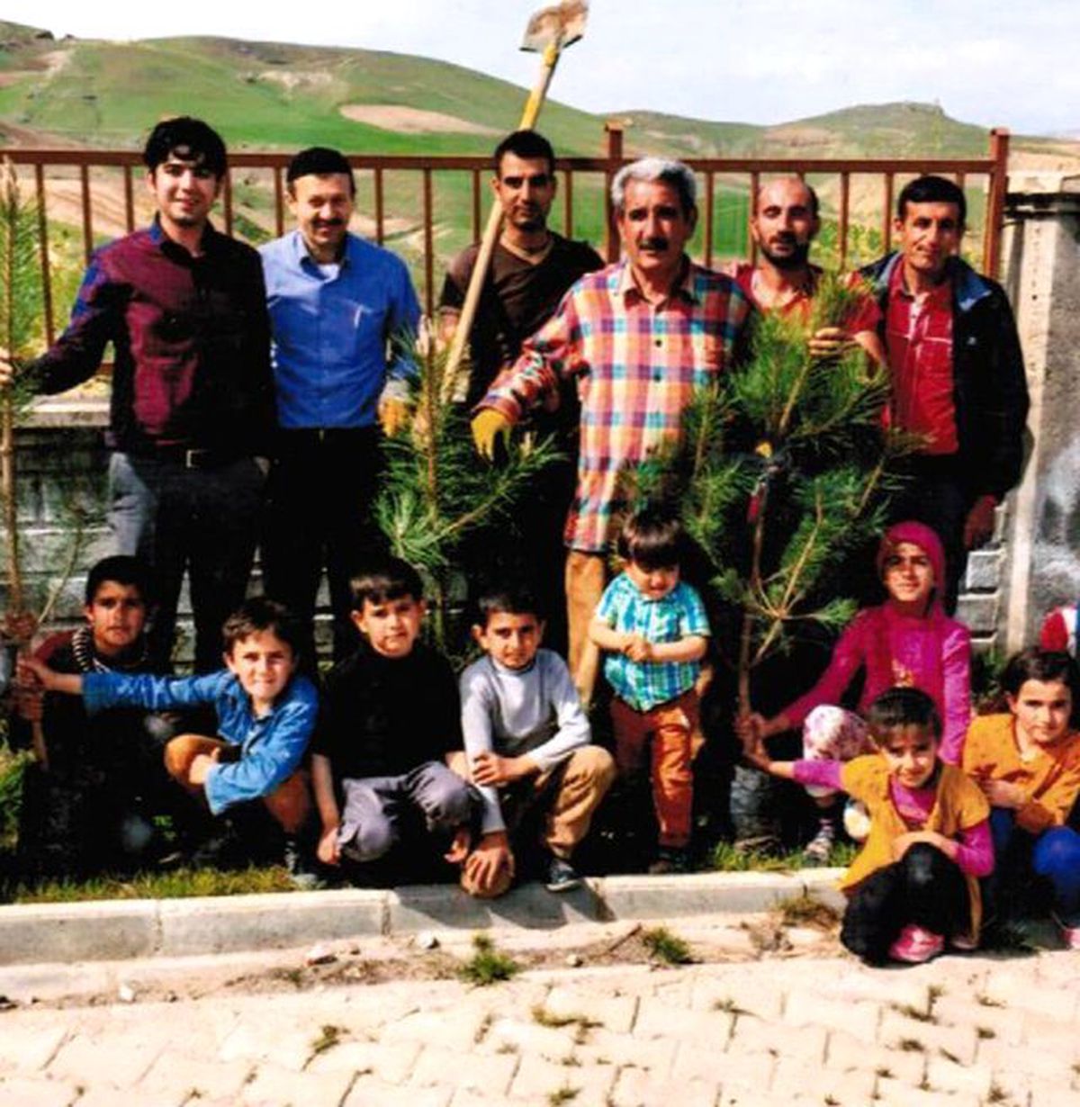Köylüler Ağaçlandırma Seferberliği Başlattı