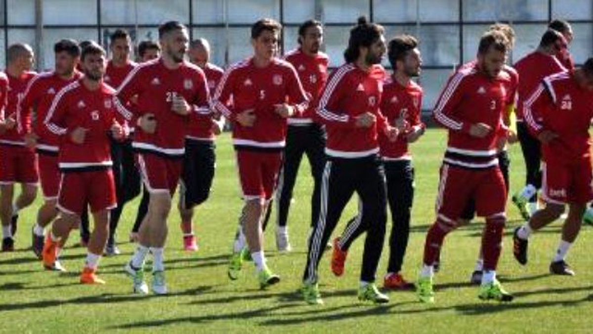 Medicana Sivasspor Hazırlıklarına Başladı