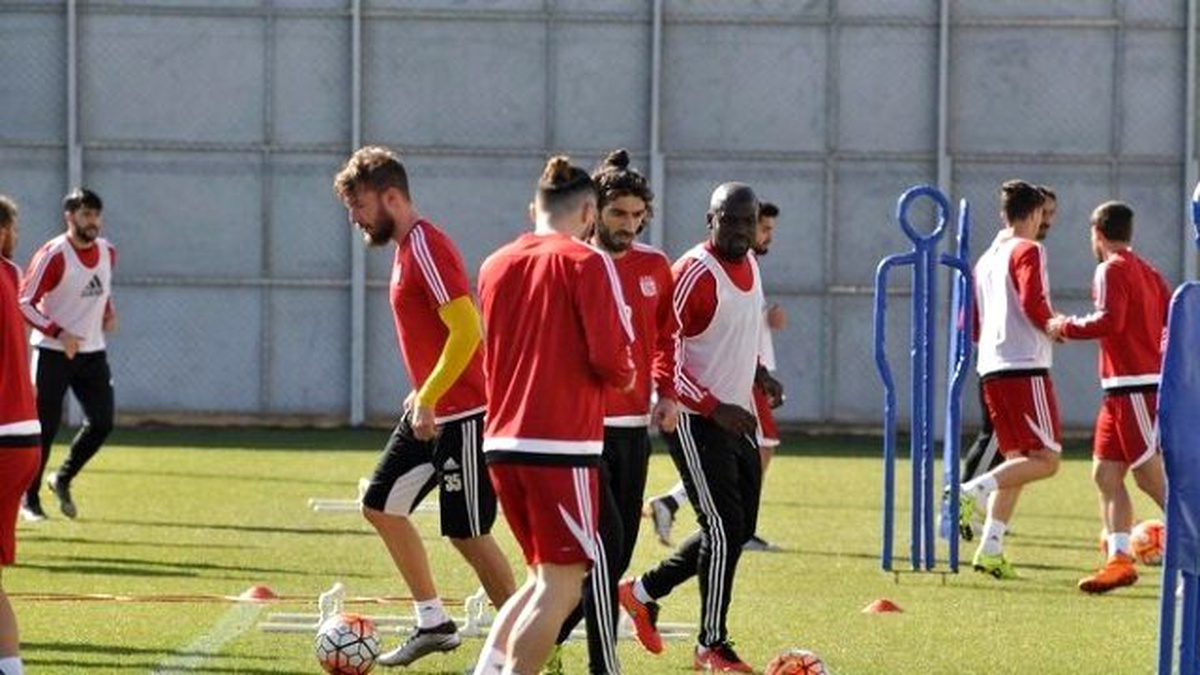 Medicana Sivasspor, Medipol Başakşehir Maçı Hazırlıklarına Başladı