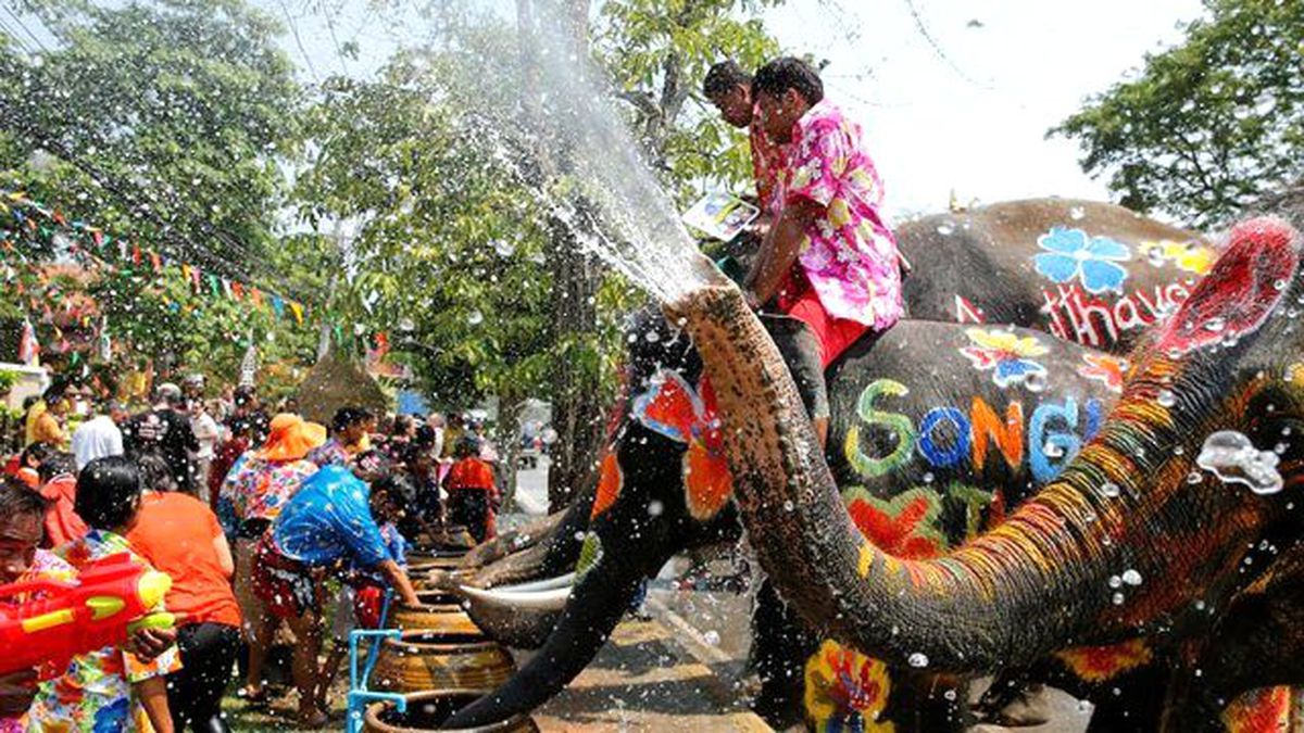 Son 10 Yılın En Kanlı Bayramı! Tayland'da Ölü Sayısı 397 Oldu