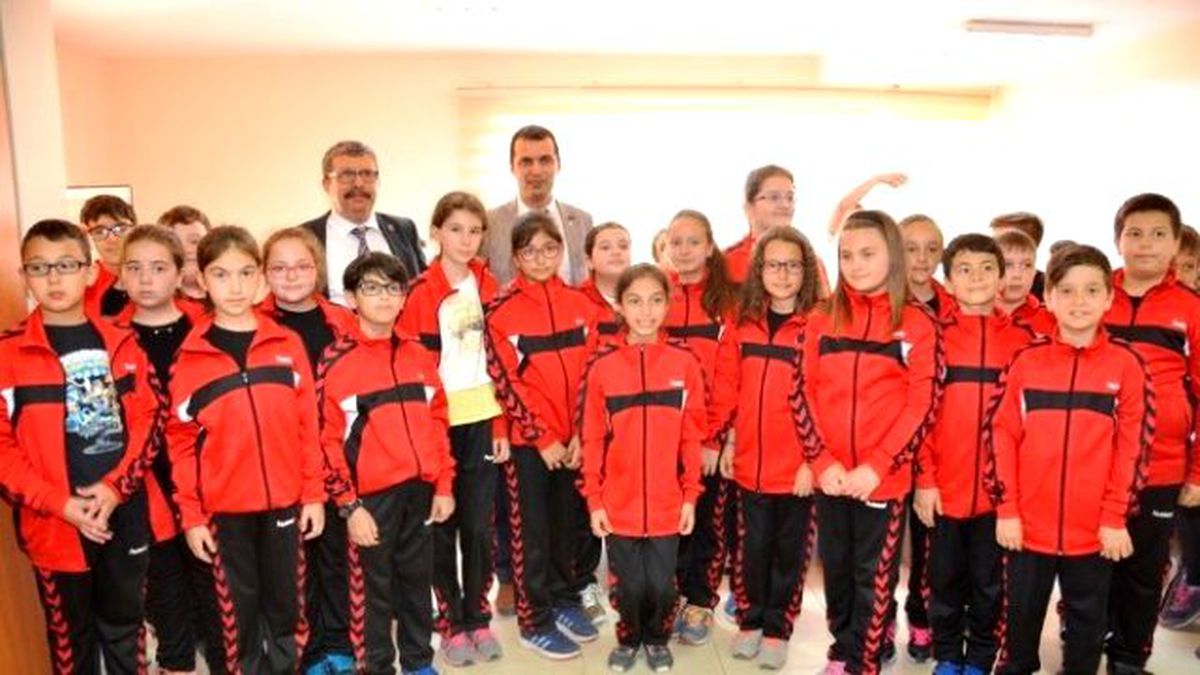 Süleymanpaşalı Sporculara 48 Bin 500 TL Ödül