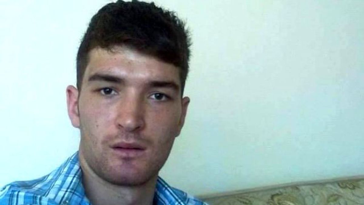 3. Kattan Kendini Boşluğa Bıraktı