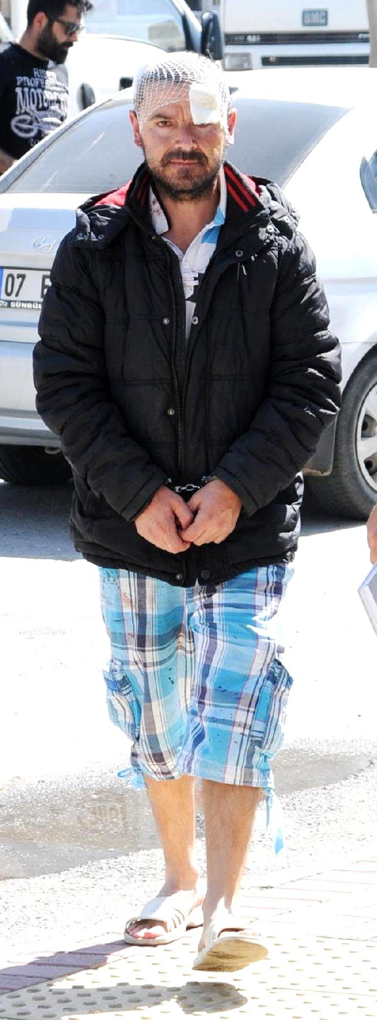 Pişkin Koca, Bıçakladığı Eşinden 'Küfretti' Diyerek Şikayetçi Oldu