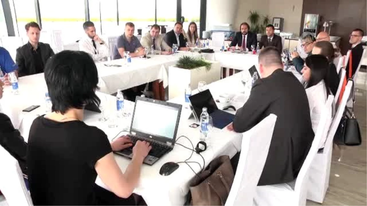 Bosna Hersek\'te "Microsoft Network 6" Konferansı