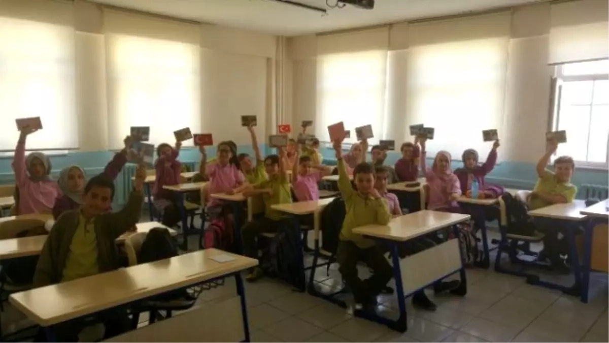 Bozüyüklü Çocuklardan Güneydoğu'daki Askerlerimize Mektup Var