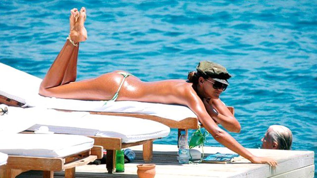 Eda Taşpınar: Şezlongumu Genç Kızlara Bıraktım