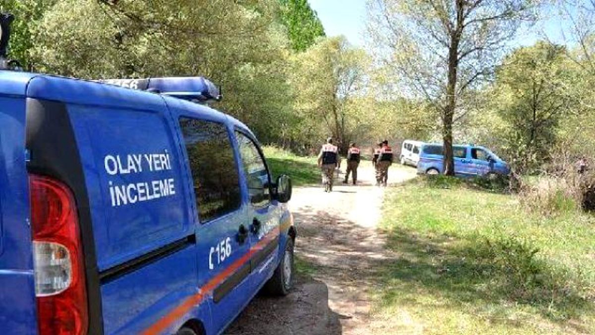 Kayıp Çiftçinin Çayda Cesedi Bulundu