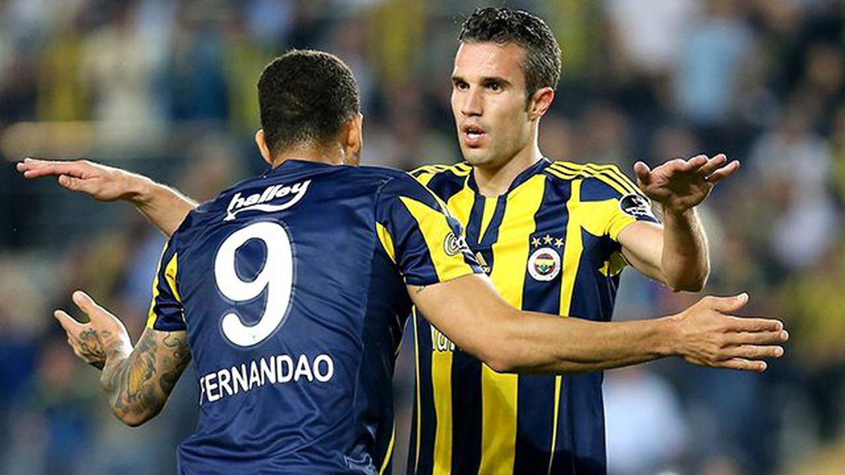 Robin van Persie: Gol Attıktan Sonra Islıklanıyorsam Kalmamın Anlamı Yok