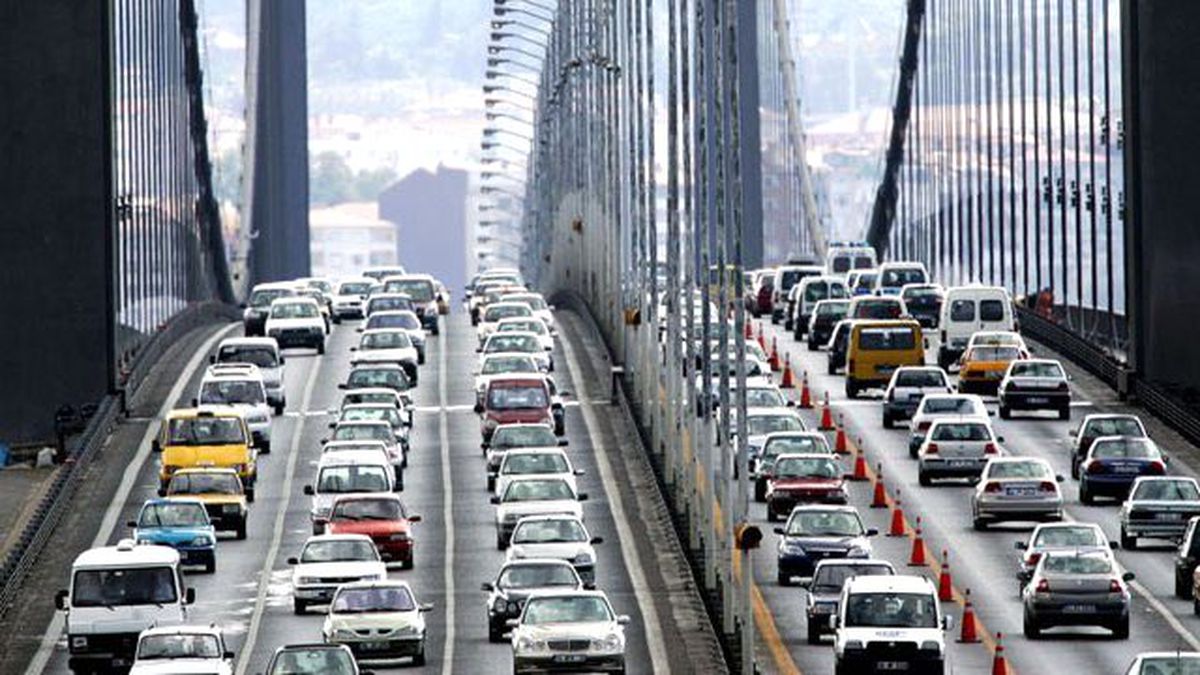 3 Otomotiv Devi Üretimini Durdurdu