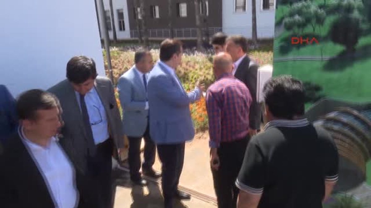 Antalya Expo Kulesi\'ne İlk Çıkan Bakan Çelik Oldu