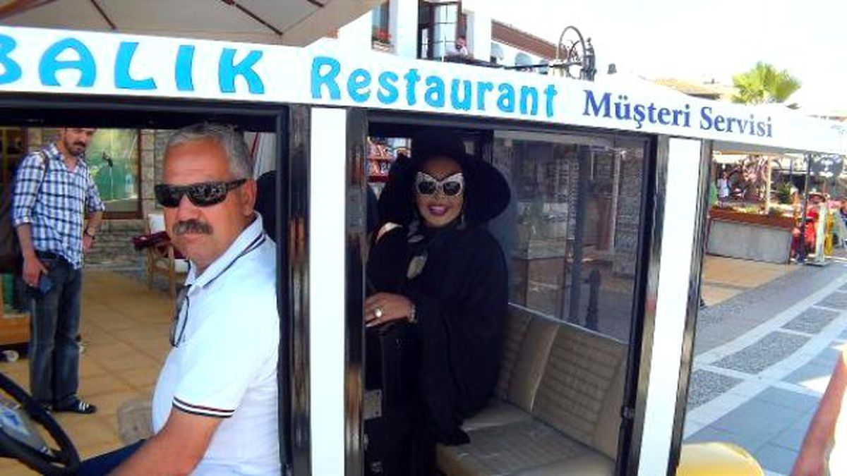 Bülent Ersoy, İki Günlüğüne Marmaris\'e Geldi