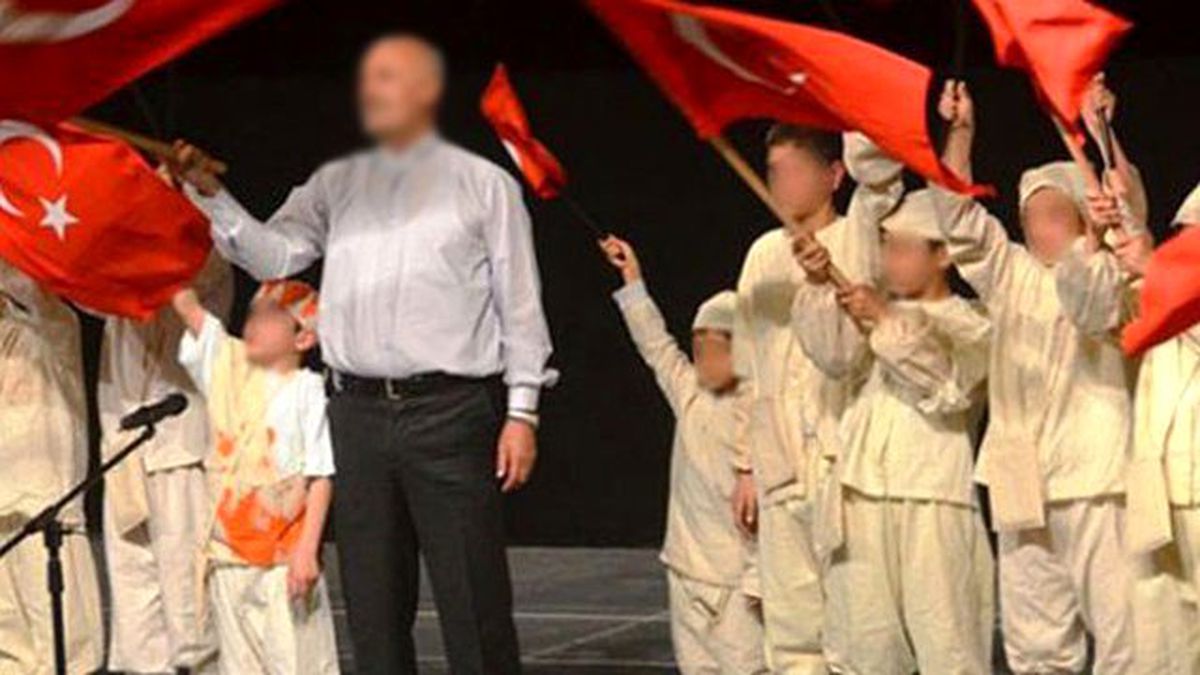 Cinsel İstismarla Suçlanan Öğretmenin Eşi Konuştu: Dışarda Neşeli, Evde Agresifti