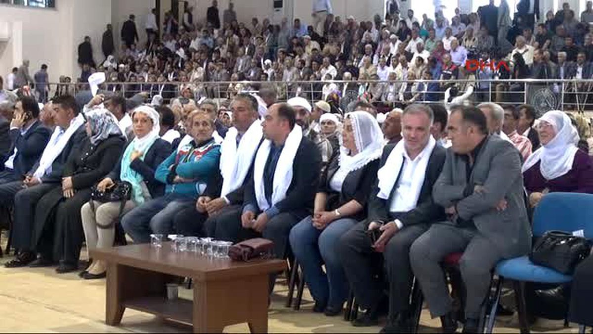 Diyarbakır\'da Kürtçe Mevlit Okutuldu