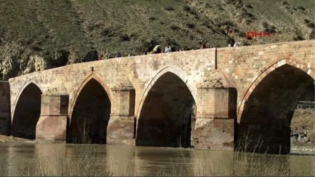 Erzurum-İpekyolu Belgeseli İçin Kervan Yola Çıktı