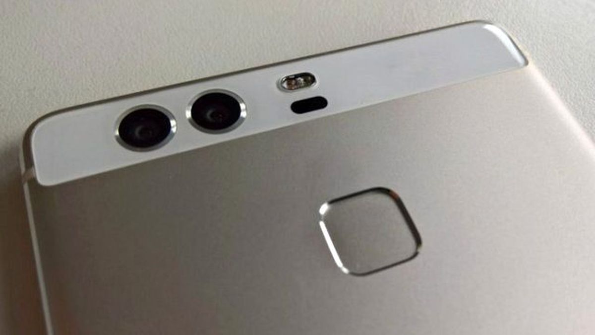 Huawei\'den Çift Kameralı Honor V8 Geliyor!