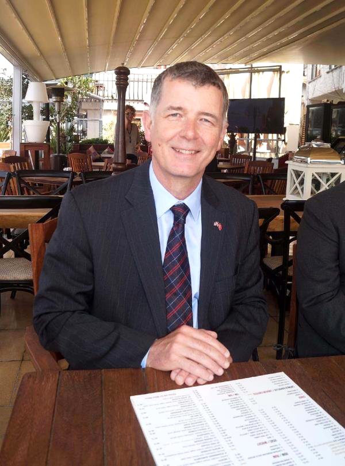 İngiliz Büyükelçi Moore\'dan Sezon Öncesi Tatil Yörelerinde İnceleme